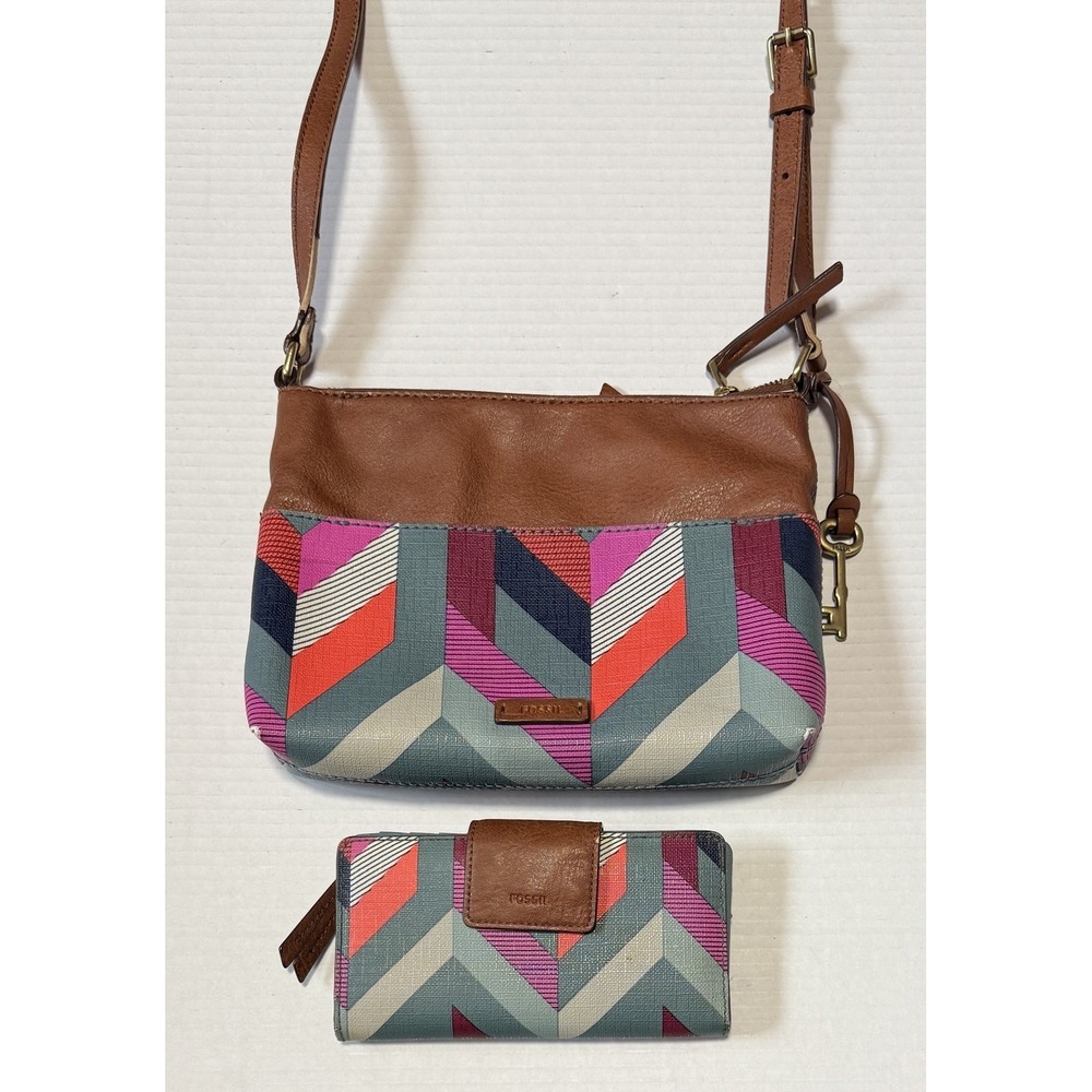 FOSSIL - Crossbody Chevron Fiona Satchel Purse Leather Strap & Wallet - 10x7.5"
